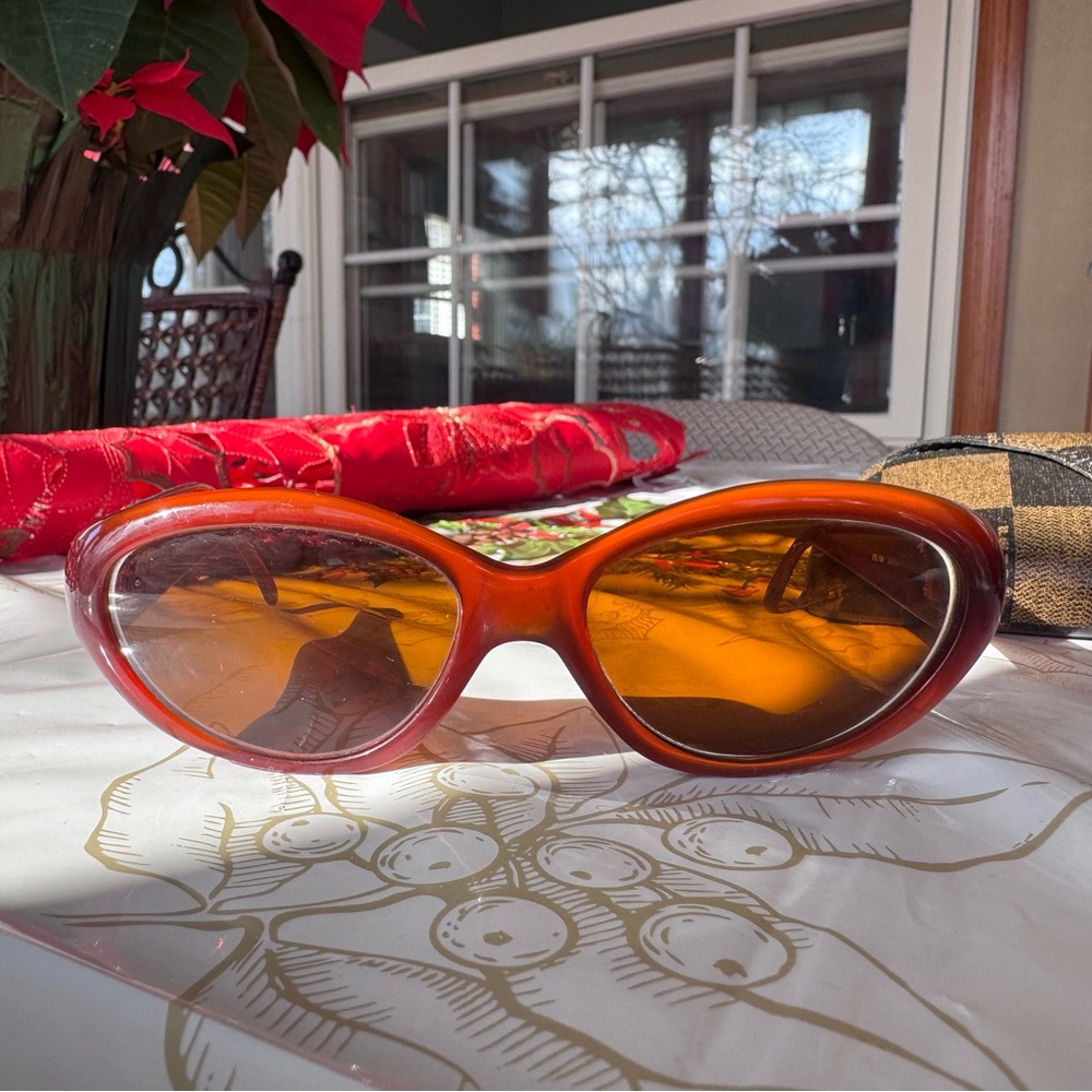 90s Authentic FENDI Style 198 Red Sunglasses with Checkered Case - Picture 8 of 10